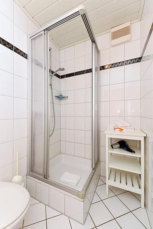 Hotel Garni Poggenstool Neuharlingersiel Ngoại thất bức ảnh